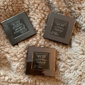 Burberry Neutral sheer and wet/dry silk eyeshadows